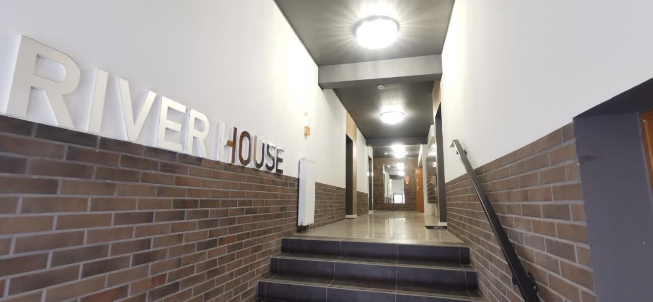 River House - J&D Apartamenty Szczecin Bagian luar foto